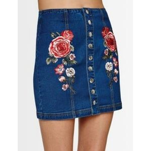 Rose embroidered denim skirt